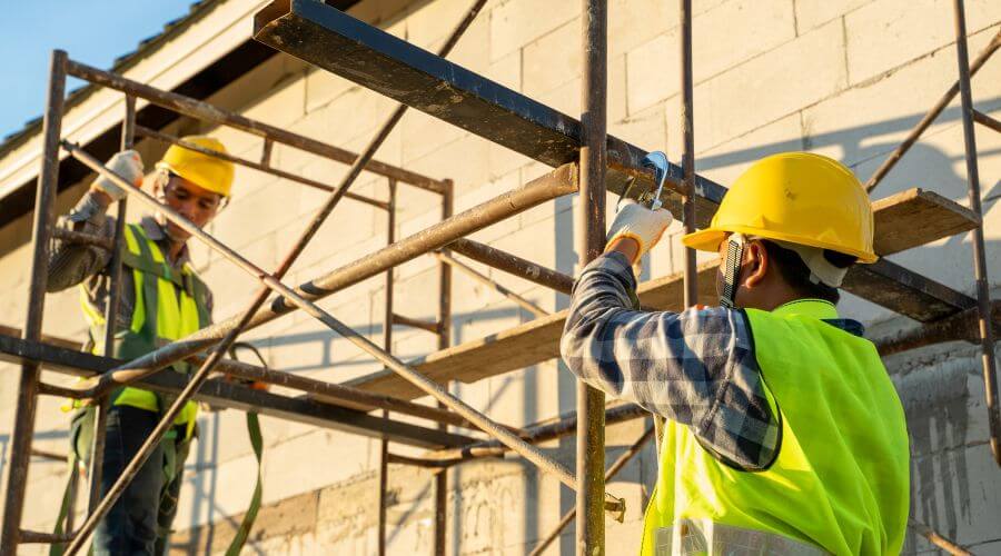 Professional fairlawn roofing services in Knickerbocker, TX